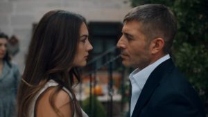 Anne Yarısı Fragman