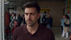 Çirkin Fragman